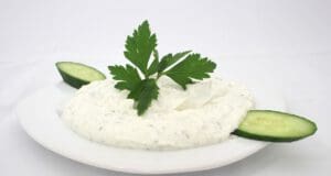 Salátákban is ízletes megoldás: a joghurt