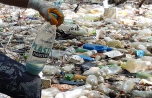 Egy szódagéppel örökre mellőzhetők a PET-palackok