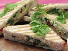 Így készül a tökéletes rántottás szendvics