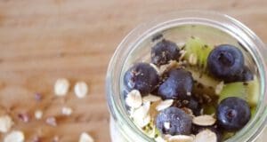 Mégis, hogyan lehet egy zabkása másnapos?! Másnapos zabkása - illusztráció