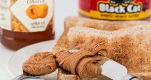 A klasszikus amerikai reggeli: a mogyoróvaj