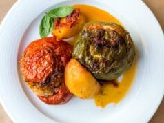 Gemista, töltött paradicsom és paprika görögösen
