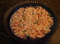 Az ünnepek elmaradhatatlan kelléke – a franciasaláta