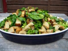 Panzanella, a toszkán kenyérsaláta