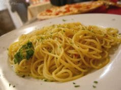 Spaghetti aglio olio e peperoncino – egy egyszerű, de nagyszerű étel