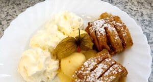 Meleg fahéjas-almás rétes kész réteslapból