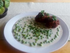 Borsófőzelék fasírttal, ahogy régen is szerettük