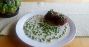 Borsófőzelék fasírttal, ahogy régen is szerettük