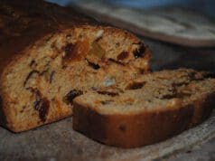 Gyümölcskenyér egyszerűen, de nagyszerűen