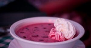 Tavaszi vegyes gyümölcsleves