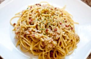 Tejszínes “hamis carbonara” pofonegyszerűen