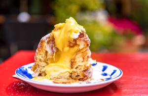 Így készül a sütiőrültek álma: a cruffin