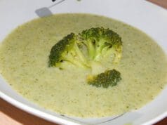 Brokkolifőzelék ízletesen és diétásan
