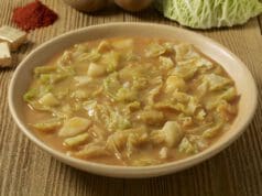 Kelkáposzta főzelék finoman és egészségesen, rántás nélkül