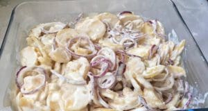 Hagyományos majonézes krumplisaláta