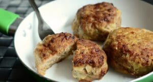 Ropogósra sült gombafasírt a húsmentes napokra