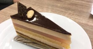 Megkóstoltuk az ország egyik legfinomabb tortáját, de hanyatt nem estünk tőle curiositas