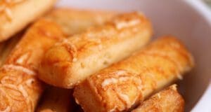 Az igazán puha és omlós sajtos rúd titka