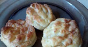 Extrán túrós és elképesztően omlós pogácsa pogácsa