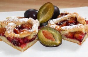 Az ősz íze: illatos rácsos szilvás pite