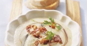 Birsalma krémleves bacon chipsszel birsalma krémleves