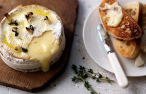 Sült camembert, a krémes francia lakoma sült-camembert