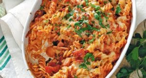 Paradicsomos rakott tészta bazsalikommal paradicsomos rakott tészta