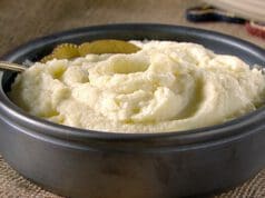 Krumplipüré karamellizált körtével krumplipüré körtével