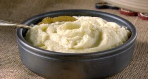 Krumplipüré karamellizált körtével krumplipüré körtével