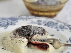 Melengető mákos gőzgombóc, a hütték ínyencsége mákos-gőzgombóc