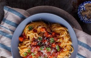 Sütőtökös-tejszínes spagetti sütőtökös spagetti