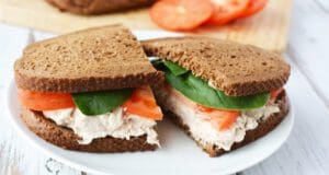 Gyors tonhalkrém a rohanó reggelekre tonhalkrém