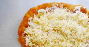 Patkó Büfé: nosztalgia lángosozó nyílt Pirtón patkó-büfé