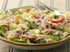 Pofonegyszerű tonhalas tésztasaláta tonhalas-tésztasaláta