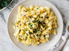 Ami nélkül nincs húsvét: hagymás-majonézes tojássaláta tojássaláta