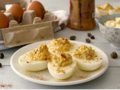 Olaszország húsvéti kedvence: tonhalkrémmel töltött tojás tonhalkrémmel töltött tojás