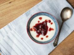 Villámgyors grízpuding házi lekvárral grízpuding