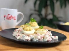 Húsvétra hangolódva: franciasaláta töltött tojással franciasaláta