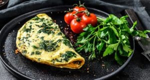 Egy pazar reggeli: így készül a tökéletes omlett sóskával sóska omlett