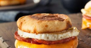 Észbontó reggeli: így készül az eredeti angol muffin angol muffin