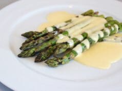 Sült spárga hollandi mártással sült spárga