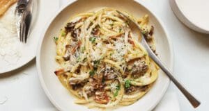 Tejszínes-gombás spagetti, ha a hosszú főzőcske nem fér bele tejszínes gombás spagetti