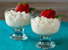 Reggeli tápiókapuding gyümölcsökkel tápióka desszert