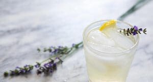 Frissítő levendulás nyári limonádé levendulás limonádé