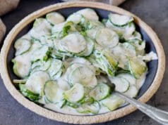 Nyári kapros uborkasaláta kapros uborkasaláta