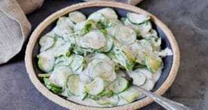 Nyári kapros uborkasaláta kapros uborkasaláta