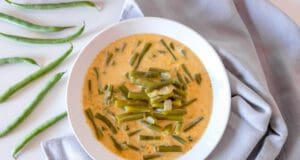 Friss, tejfölös zöldbableves tejfölös zöldbableves