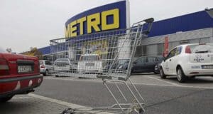 Sonkát, májast és szalonnát hív vissza a Metro sonkát hív vissza metro