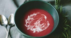 Egyszerű fahéjas szilvakrémleves fahéjas szilvakrémleves