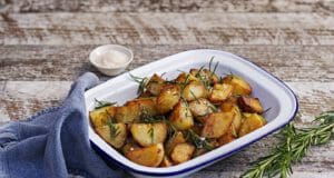 Sörben sült rozmaringos burgonya rozmaringos burgonya sörben